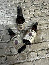 Load image into Gallery viewer, Air Freshener Room Spray &amp; French Lavender &amp; Linen 2oz