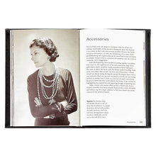 Load image into Gallery viewer, Graphic Image Inc. - Little Book of Chanel