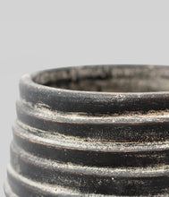 Load image into Gallery viewer, Bloomist - Ridge Terracotta Planter, Dark Charcoal Wash