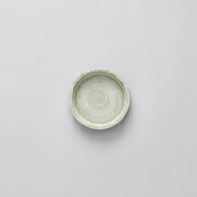 Load image into Gallery viewer, Bloomist - Tray for Basic Planter, White Patina