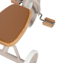 Load image into Gallery viewer, Banwood Inc - BANWOOD TRIKE VINTAGE - BEIGE