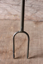 Load image into Gallery viewer, Wicks Forge - Campfire Roasters