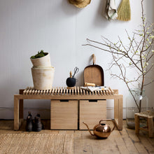 Load image into Gallery viewer, Bloomist - Basic Planter, White Patina