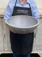 Load image into Gallery viewer, Petermans Boards and Bowls Inc. - 15" DRIFTWOOD OAK ROUND BOWL