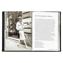 Load image into Gallery viewer, Graphic Image Inc. - Little Book of Chanel