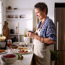 Load image into Gallery viewer, Bloomist - Washed Natural Linen and Leather Apron